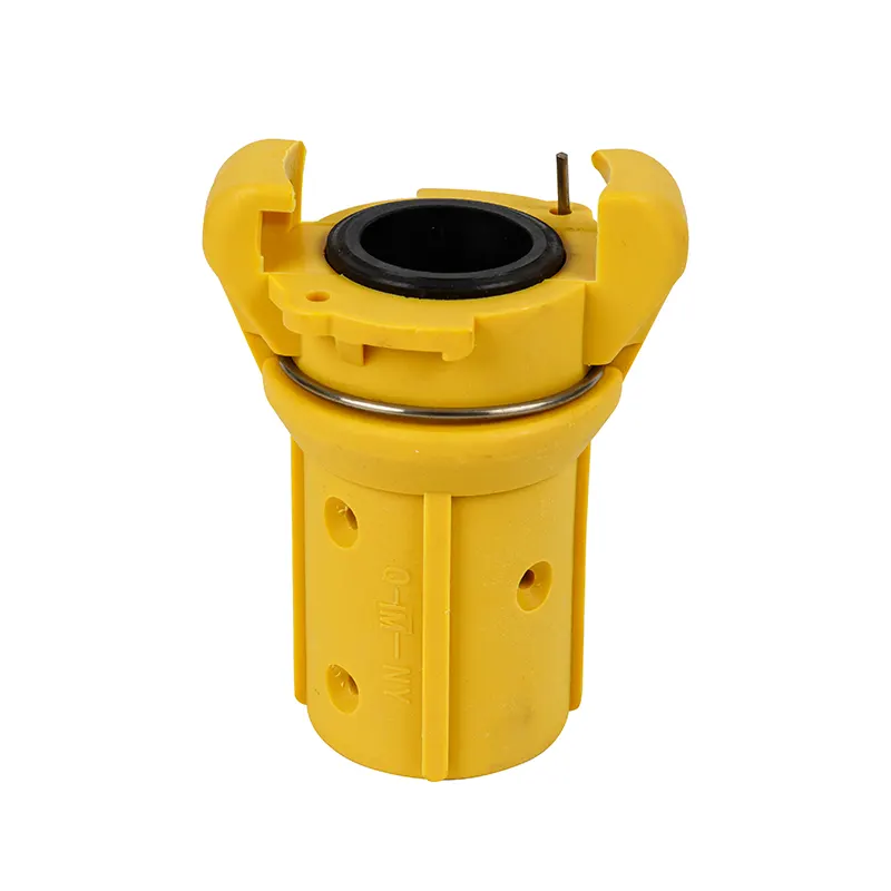 Paano Napapahusay ng Sandblast Coupling Nozzle Holder ang Kaligtasan at Kahusayan sa Abrasive Blasting